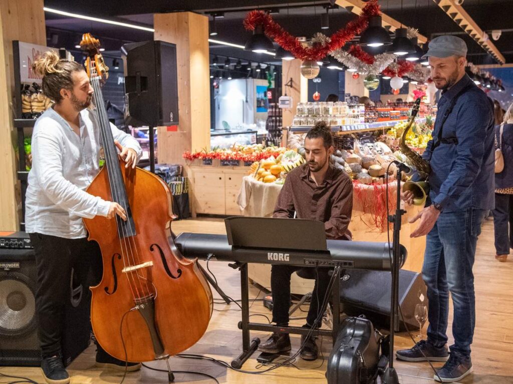 Música en directa fira del vi Agromart Manacor