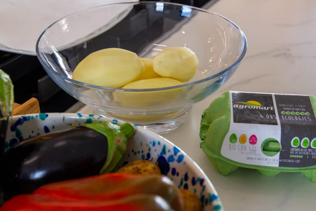La cuina de Maria Verger Agromart tumbet mallorquí amb ous fregits: patata i ous ecològics