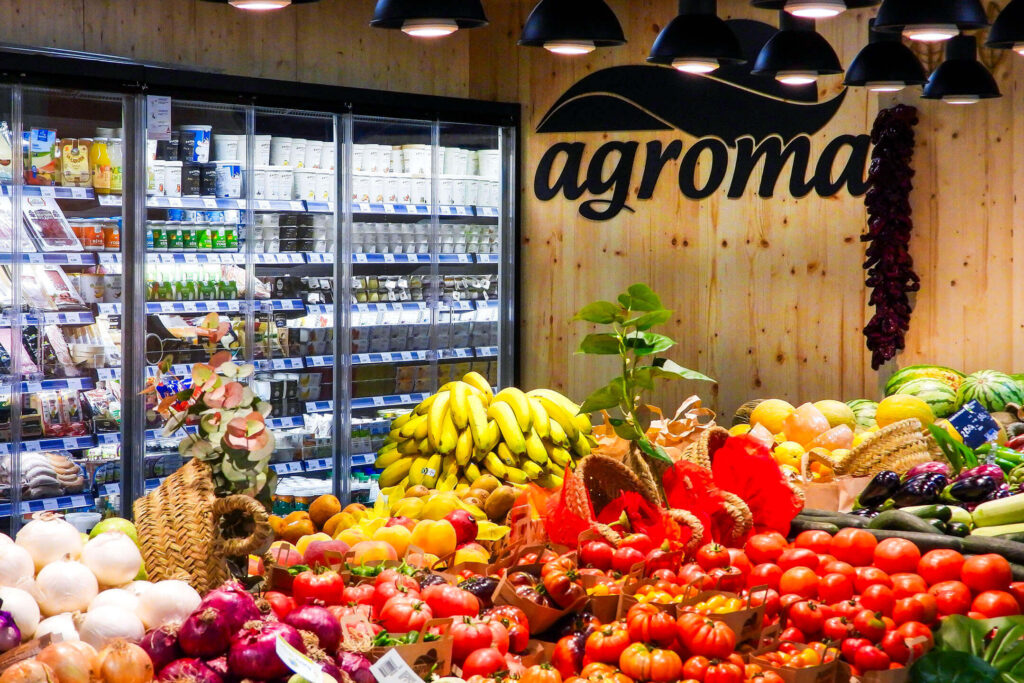 Las mejores frutas en Valencia Agromart Avenida de Francia 47