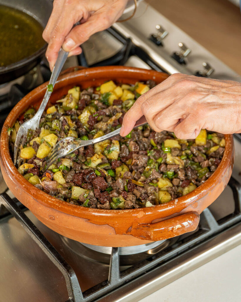 preperació Recepta Tradicional Frit de Pasqua Agromart Balear
