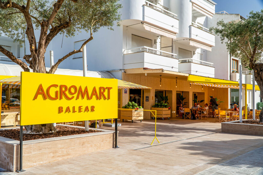 Agromart Balear Port de Pollença carrer del metge llopis 30 botiga de fruita verdura formatge vi menjar preparat orducte gourmet